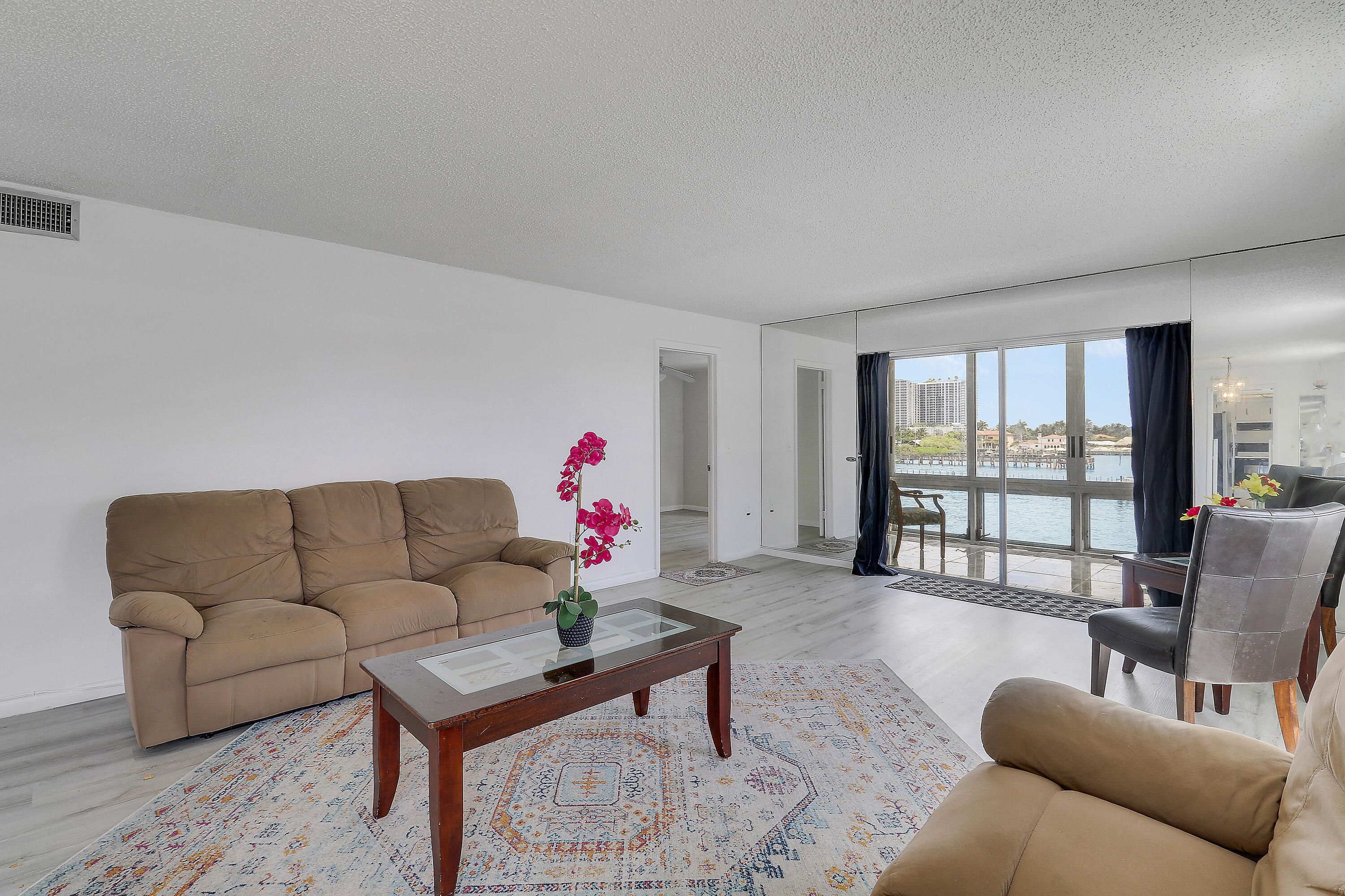 410 Wilma Circle, Unit 308 Riviera Beach, FL 33404 - Photo 27 of 37 House 1-15