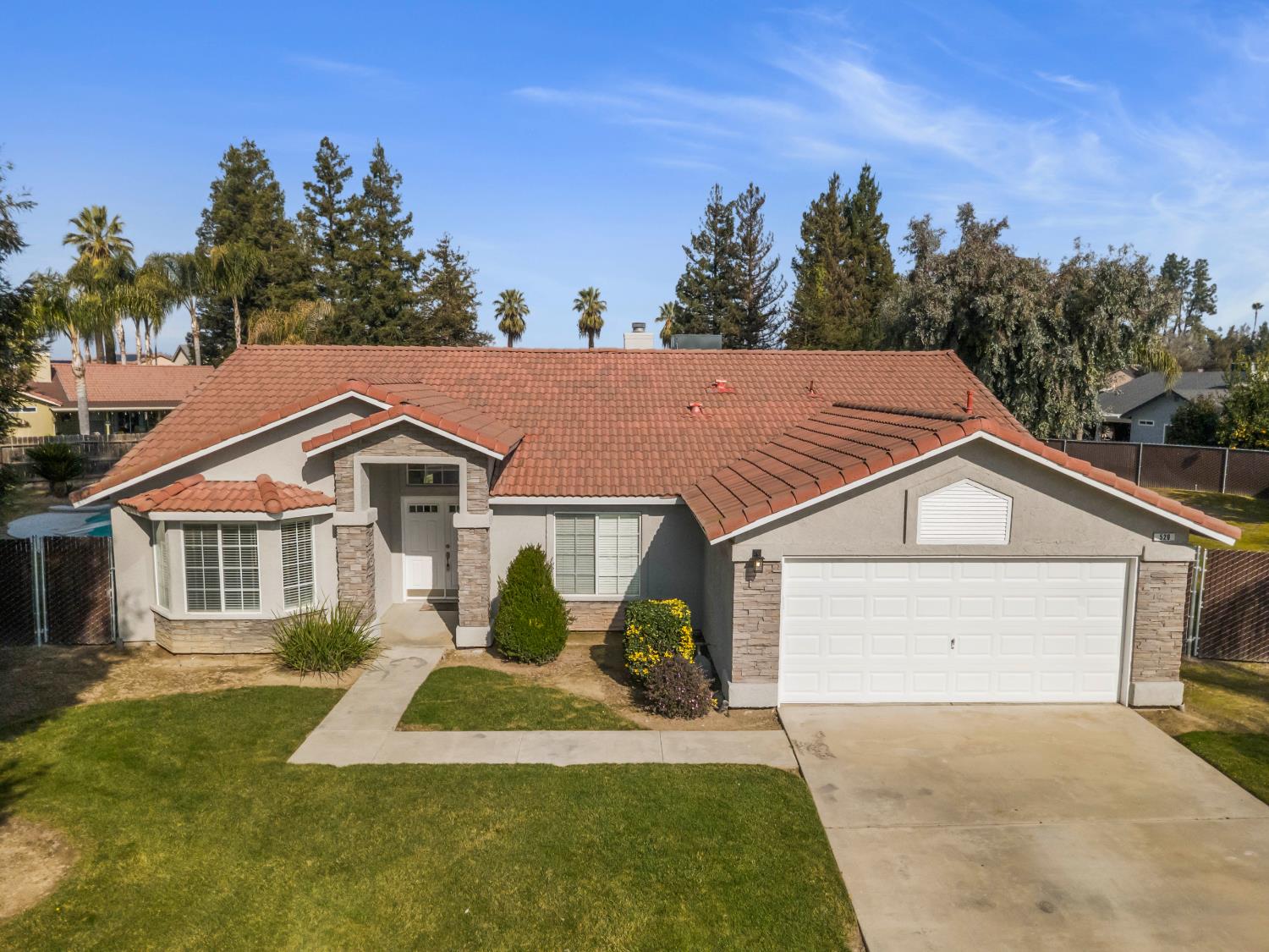 520 South Burgundy Street Kerman, CA 93630 - Photo 36 of 44