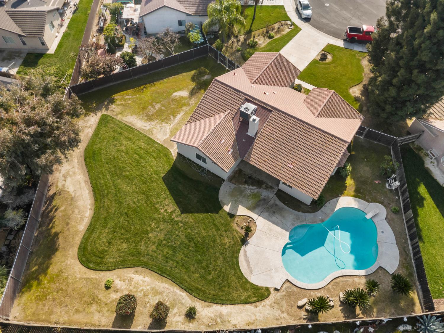 520 South Burgundy Street Kerman, CA 93630 - Photo 42 of 44