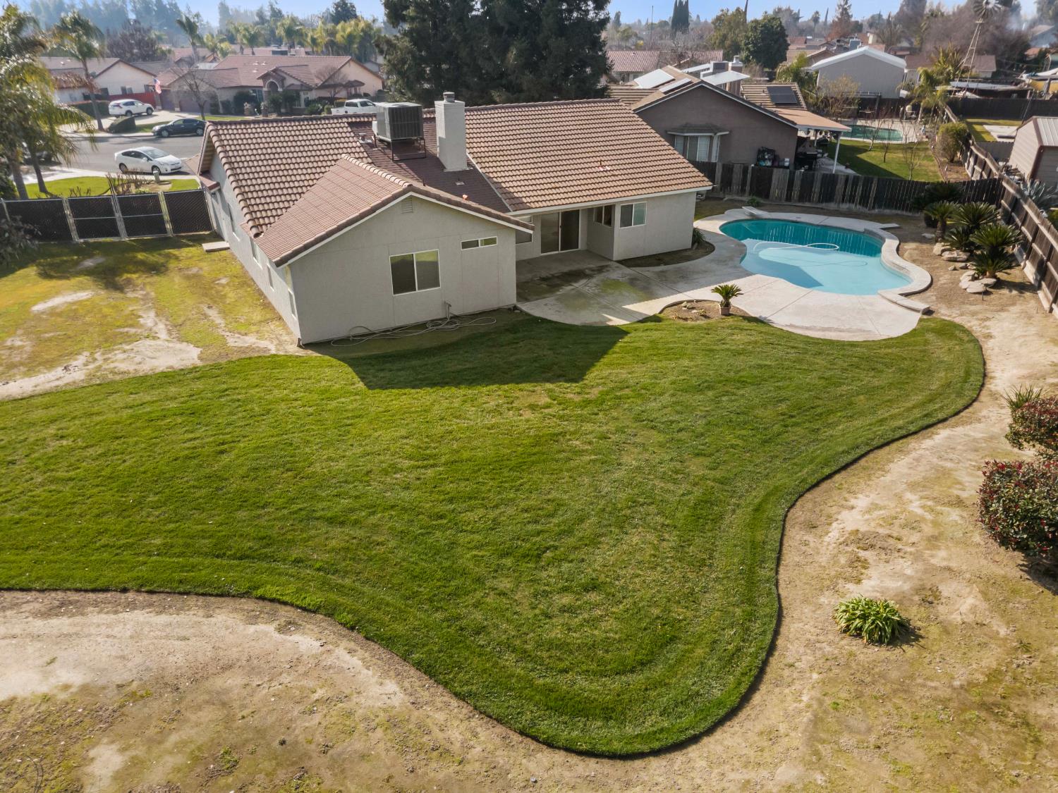 520 South Burgundy Street Kerman, CA 93630 - Photo 43 of 44