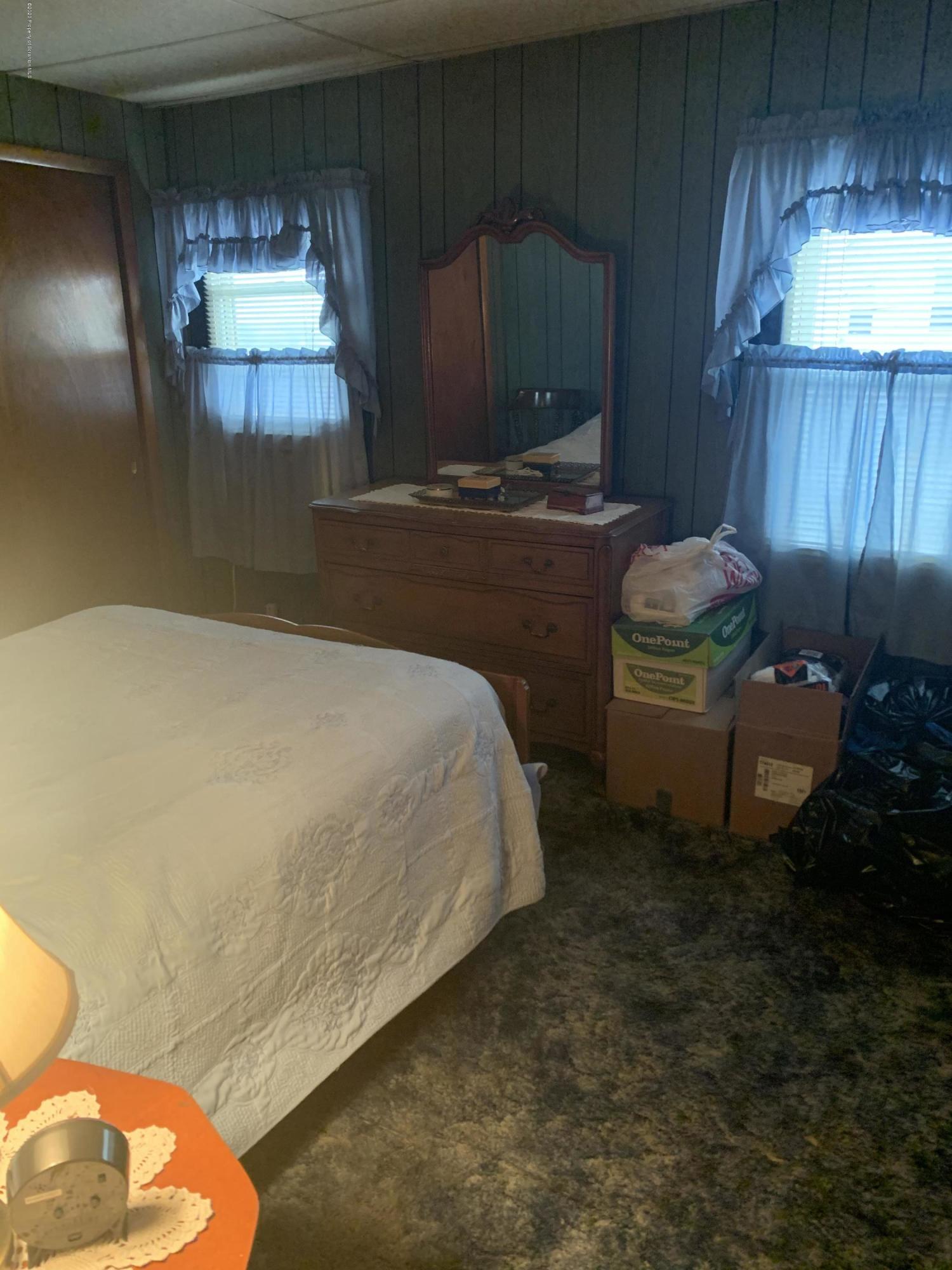 927 Providence Road Scranton, PA 18508 - Photo 9 of 18 Master bedroom pic 2