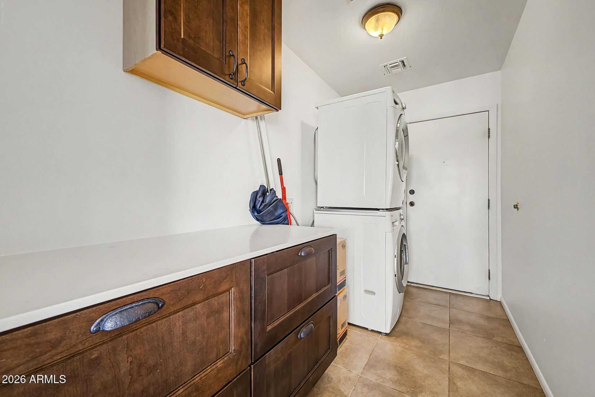 926 West Apollo Avenue Tempe, AZ 85283 - Photo 27 of 45 26 Apollo