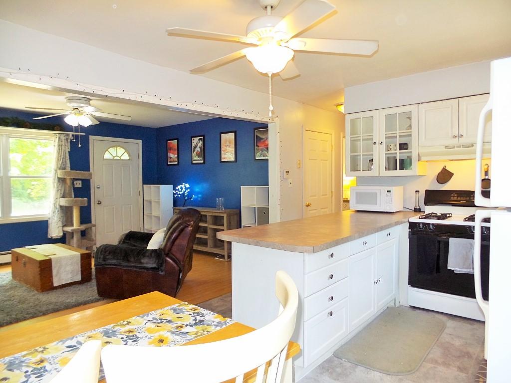 180 Burns Road Augusta, ME 04330 - Photo 3 of 28 Kitchen