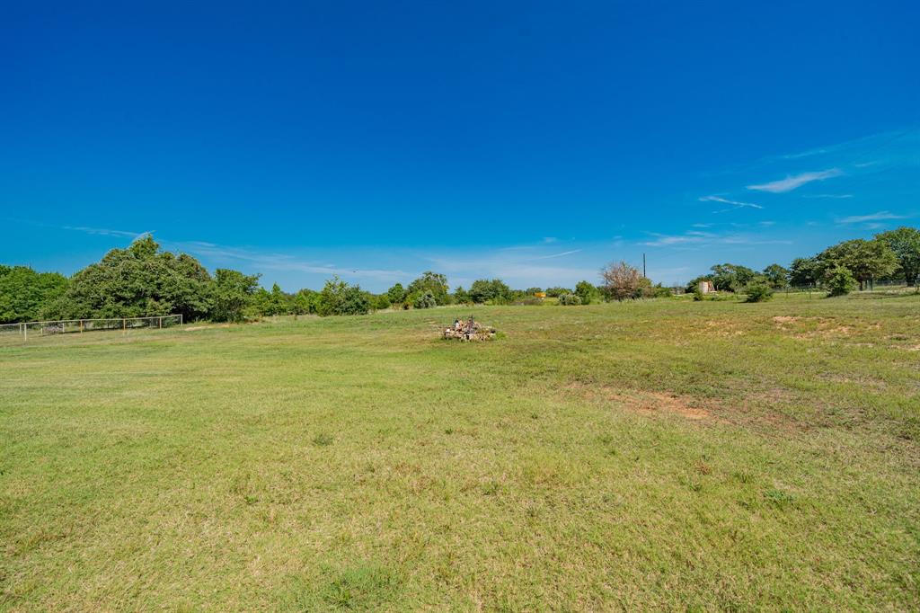 2000 Sweet Springs Road Weatherford, TX 76088 - Photo 39 of 40 a view of an ocean from a yard