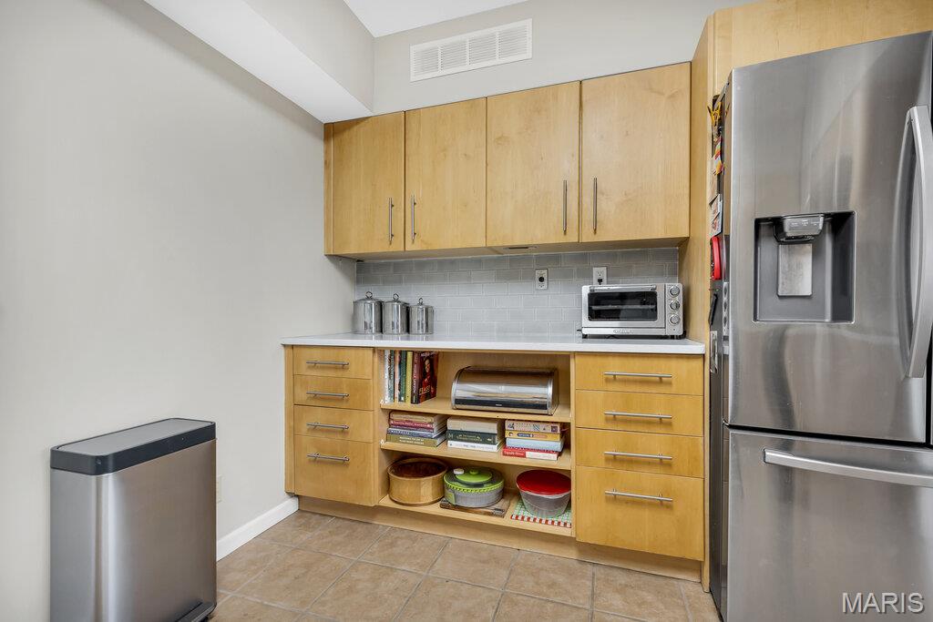 900 South Hanley Road, Unit 12E Clayton, MO 63105 - Photo 16 of 46