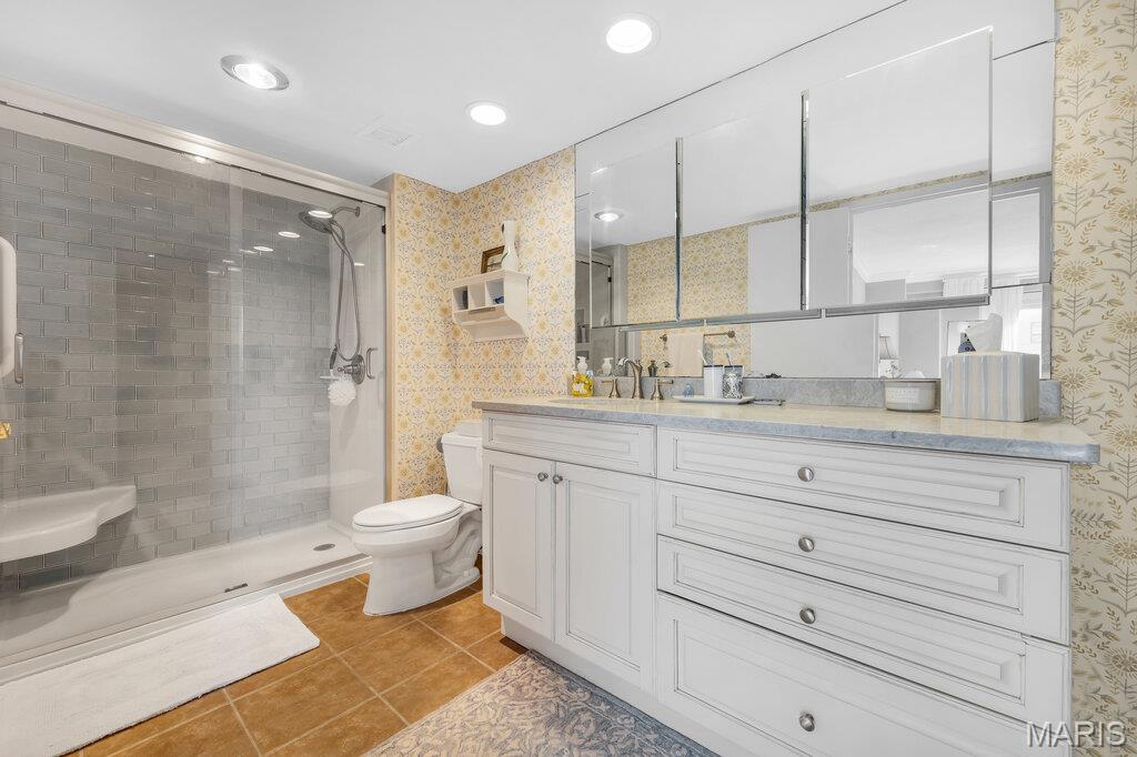 900 South Hanley Road, Unit 12E Clayton, MO 63105 - Photo 30 of 46