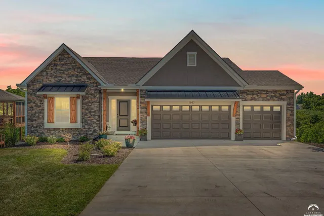 $775,000 | 1347 Kanza Drive, Lawrence, KS 66049