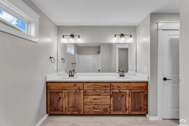 $775,000 | 1347 Kanza Drive, Lawrence, KS 66049