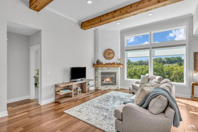 $775,000 | 1347 Kanza Drive, Lawrence, KS 66049