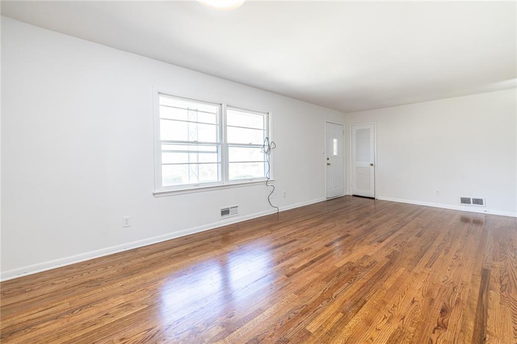 2058 Green Forrest Drive Decatur, GA 30032 - Photo 4 of 24