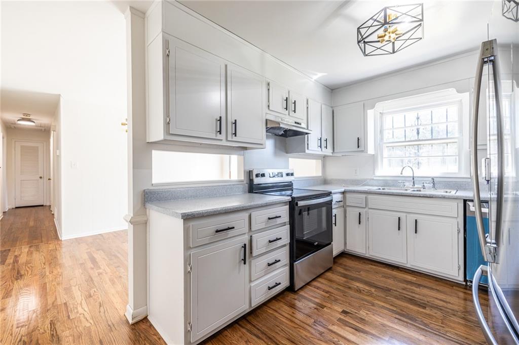 2058 Green Forrest Drive Decatur, GA 30032 - Photo 10 of 24