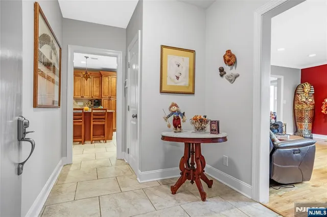 $895,000 | 165 Pine Street, Hackensack, NJ 07601