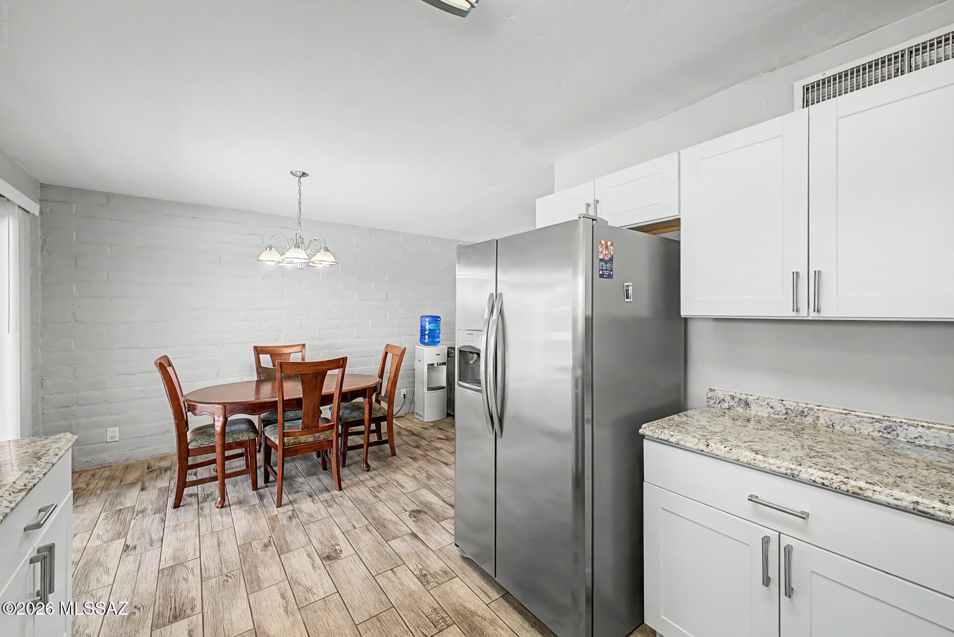 2071 West Merlin Road Tucson, AZ 85713 - Photo 16 of 45 16 - Merlin