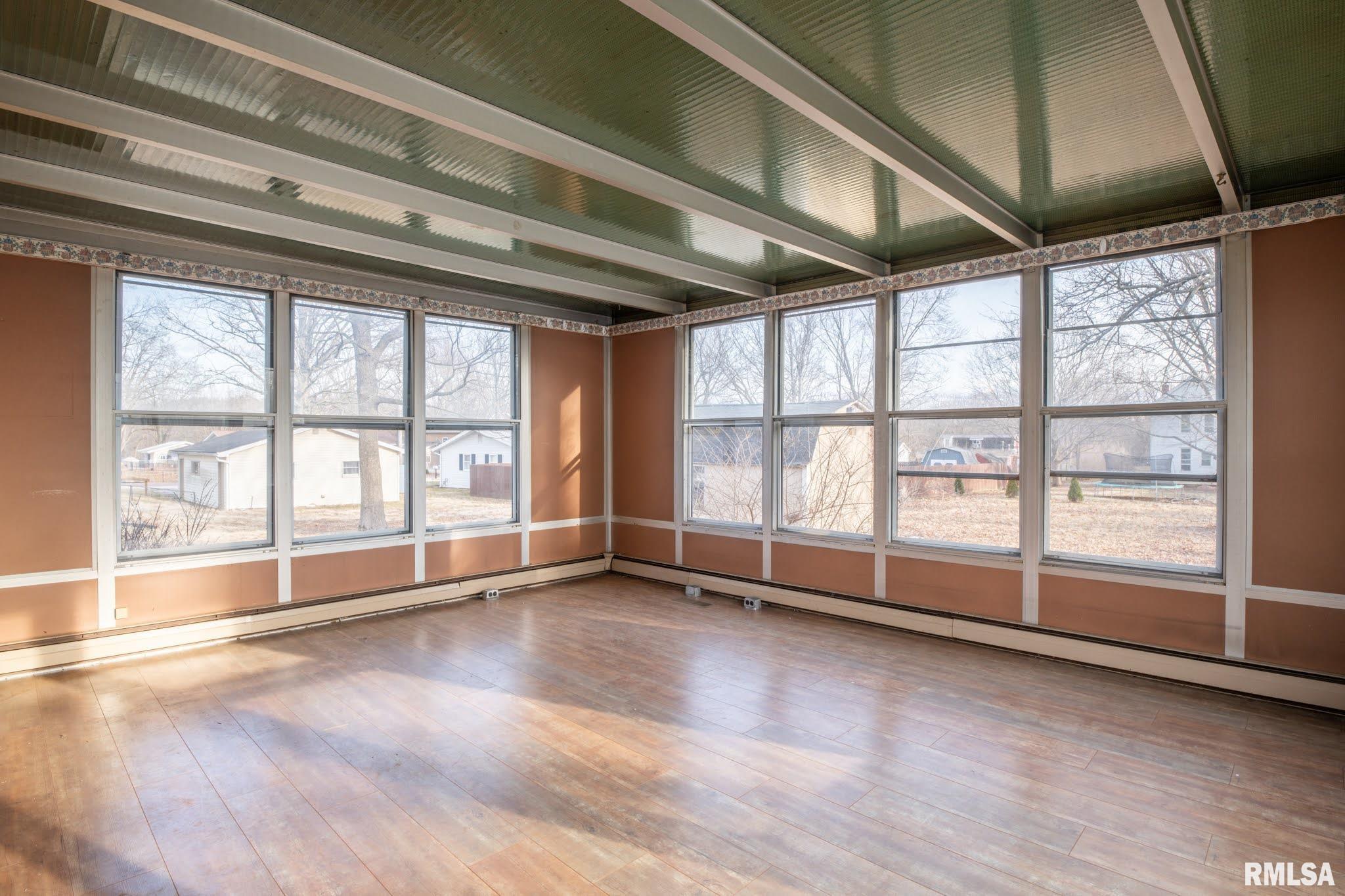 1109 Kern Road Washington, IL 61571 - Photo 26 of 37 Gallery Image 26