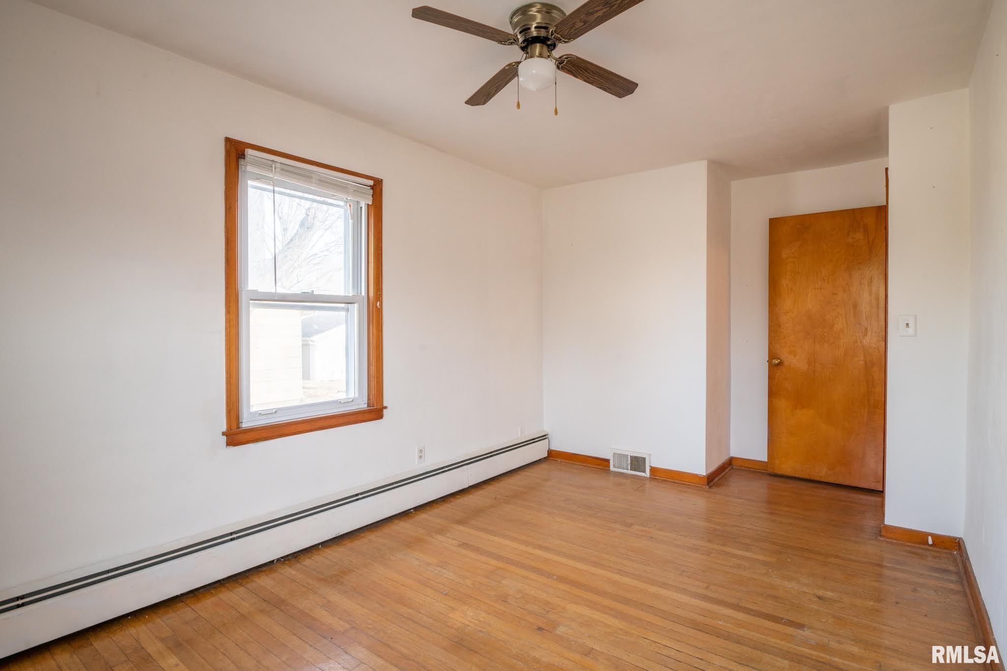 1109 Kern Road Washington, IL 61571 - Photo 35 of 37 Gallery Image 35