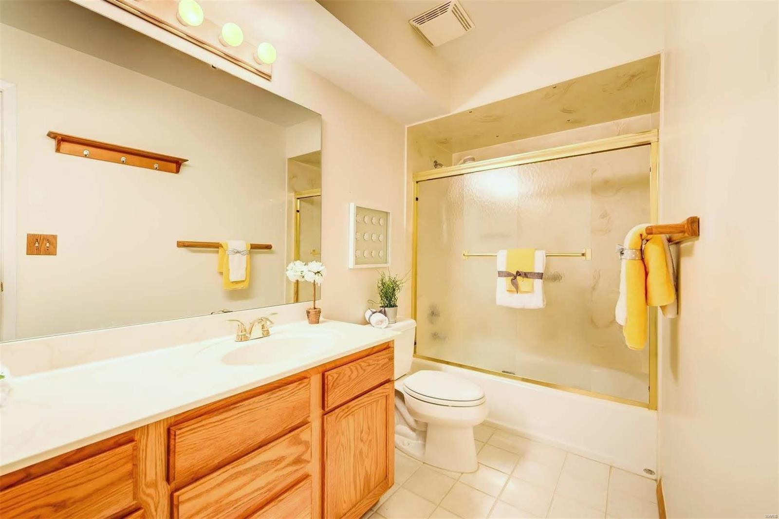 15538 Easy Ridge Court Chesterfield, MO 63017 - Photo 25 of 35 Gallery Image 25