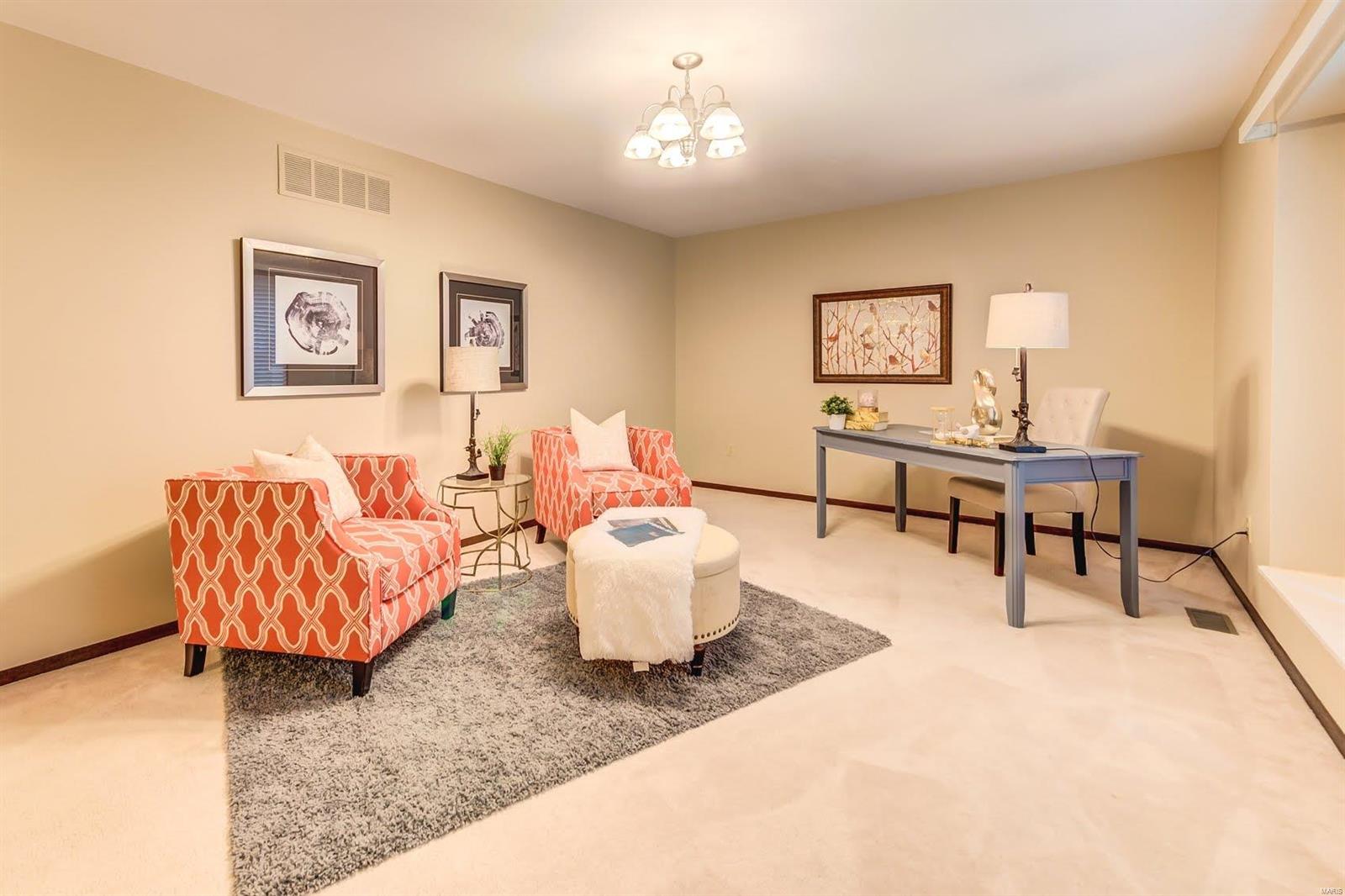 15538 Easy Ridge Court Chesterfield, MO 63017 - Photo 5 of 35 Gallery Image 5