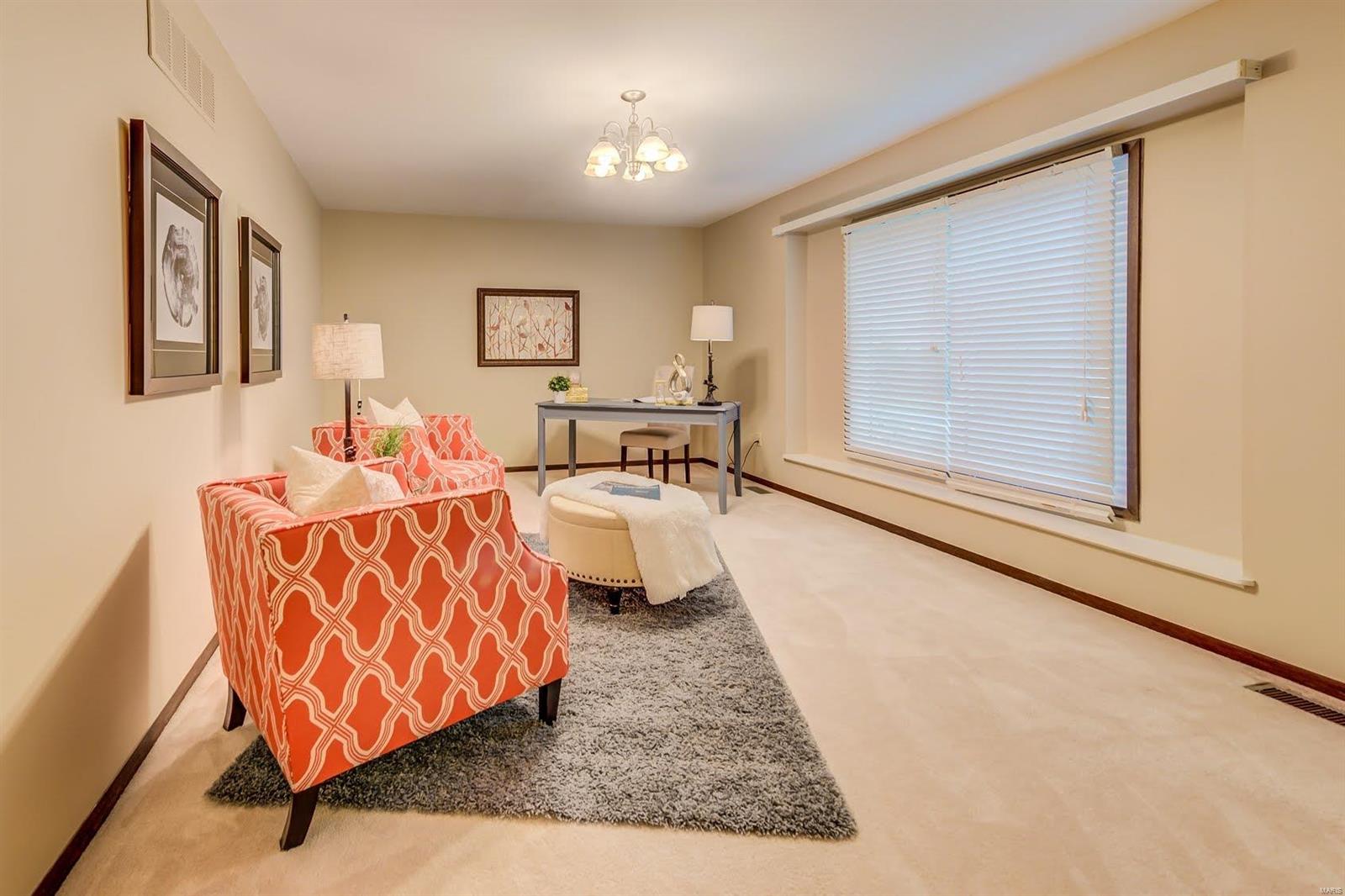 15538 Easy Ridge Court Chesterfield, MO 63017 - Photo 6 of 35 Gallery Image 6