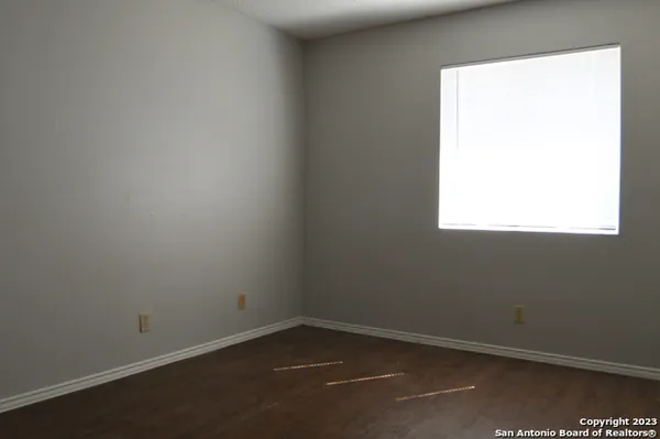 $875 | 5527 Lochmoor, Unit 2, San Antonio, TX 78244