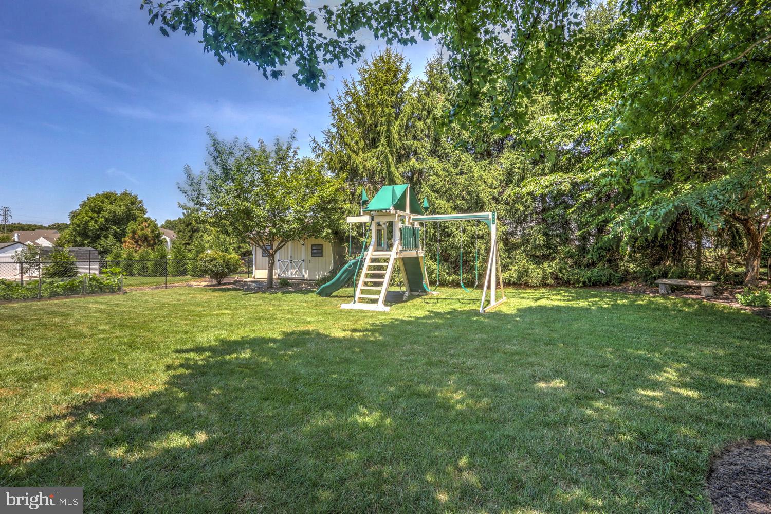 75 West Oregon Road Lititz, PA 17543 - Photo 7 of 51