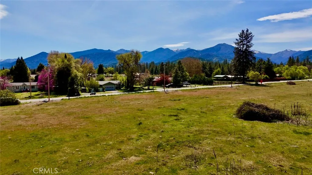 0 North Kidder Creek Road Gerber, CA 96035 - Photo 11 of 26 a view of a lake with a houses