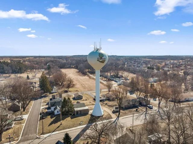 $555,930 | 410 James Parkway, Elko New Market, MN 55054