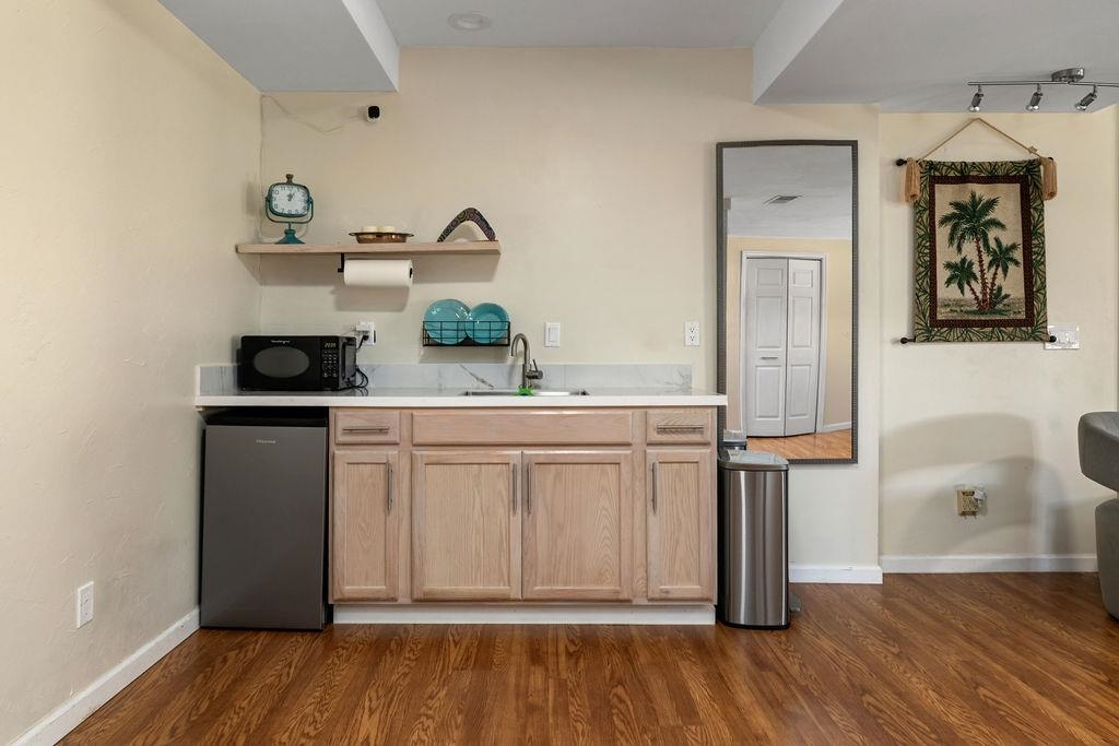 1368 Bluewater Road Harrisonburg, VA 22801 - Photo 33 of 52 a bathroom with a sink and a mirror