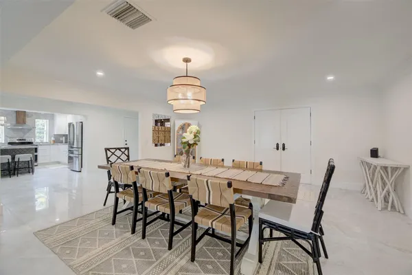 $3,190,700 | 4821 Northeast 28th Avenue, Lighthouse Point, FL 33064