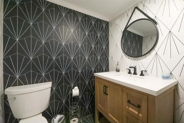 $3,190,700 | 4821 Northeast 28th Avenue, Lighthouse Point, FL 33064