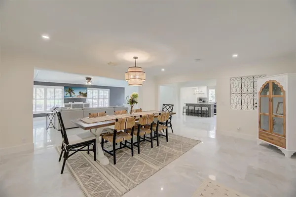 $3,190,700 | 4821 Northeast 28th Avenue, Lighthouse Point, FL 33064