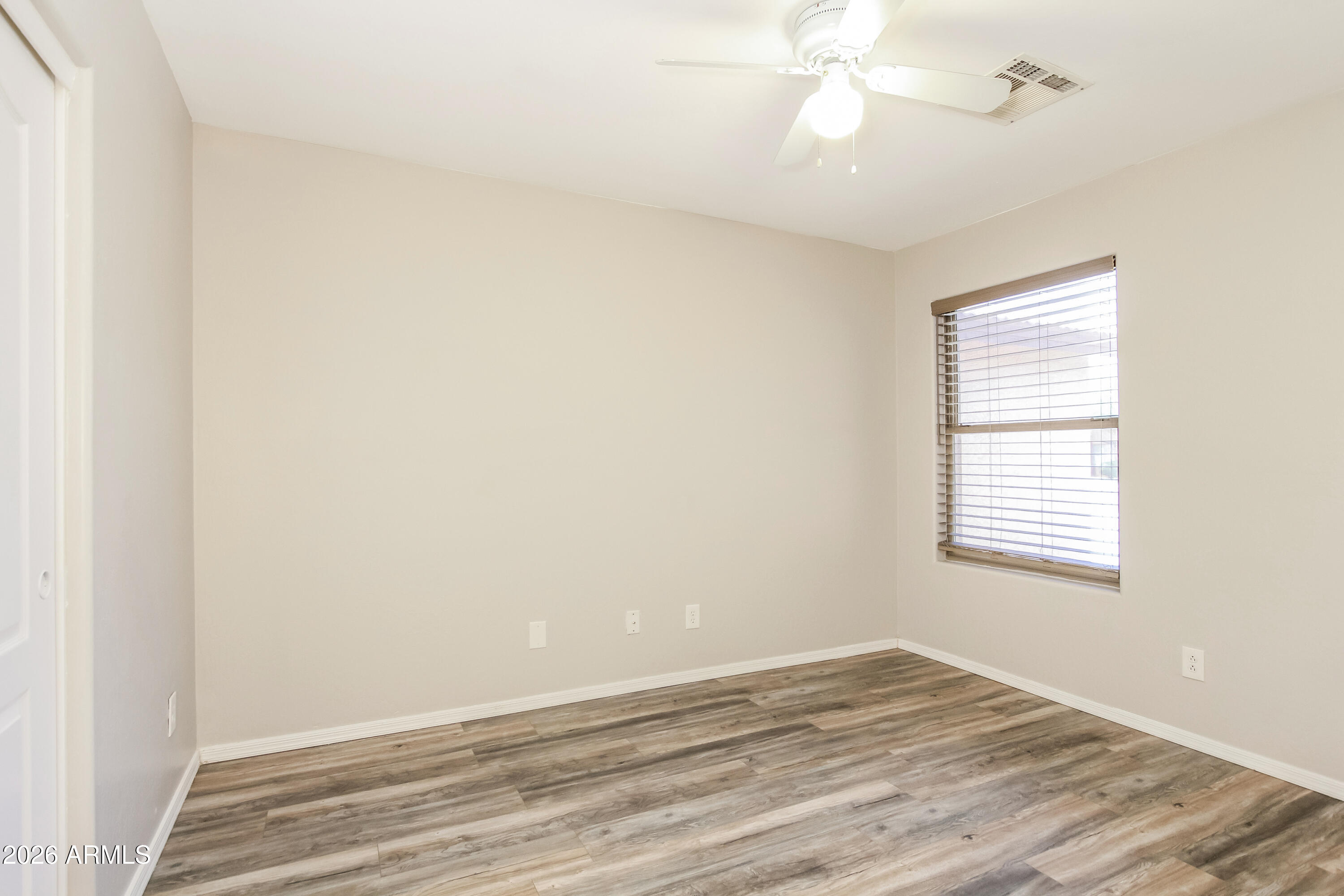 2537 West Darrel Road Phoenix, AZ 85041 - Photo 6 of 15 1006548.2537 W DARREL RD - Bedroom_3