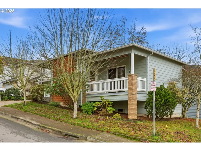 $425,000 | 1398 Southwest Binford Lake Parkway, Gresham, OR 97080