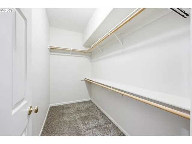 $425,000 | 1398 Southwest Binford Lake Parkway, Gresham, OR 97080