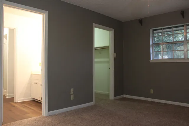 $1,600 | 265 Wayne Drive, Clute, TX 77531