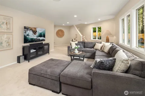 $1,838,000 | 18605 Northeast 191st Street, Woodinville, WA 98077