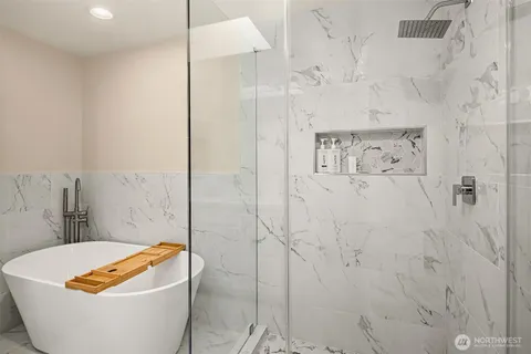 $1,838,000 | 18605 Northeast 191st Street, Woodinville, WA 98077