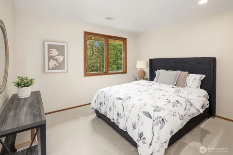 $1,838,000 | 18605 Northeast 191st Street, Woodinville, WA 98077