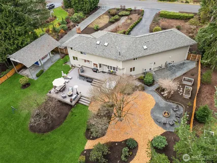 $1,838,000 | 18605 Northeast 191st Street, Woodinville, WA 98077