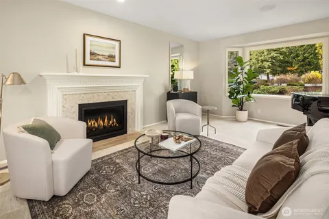 $1,838,000 | 18605 Northeast 191st Street, Woodinville, WA 98077