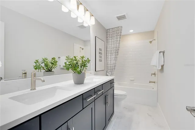 $644,990 | 5612 Flame Vine Way, St. Cloud, FL 34771