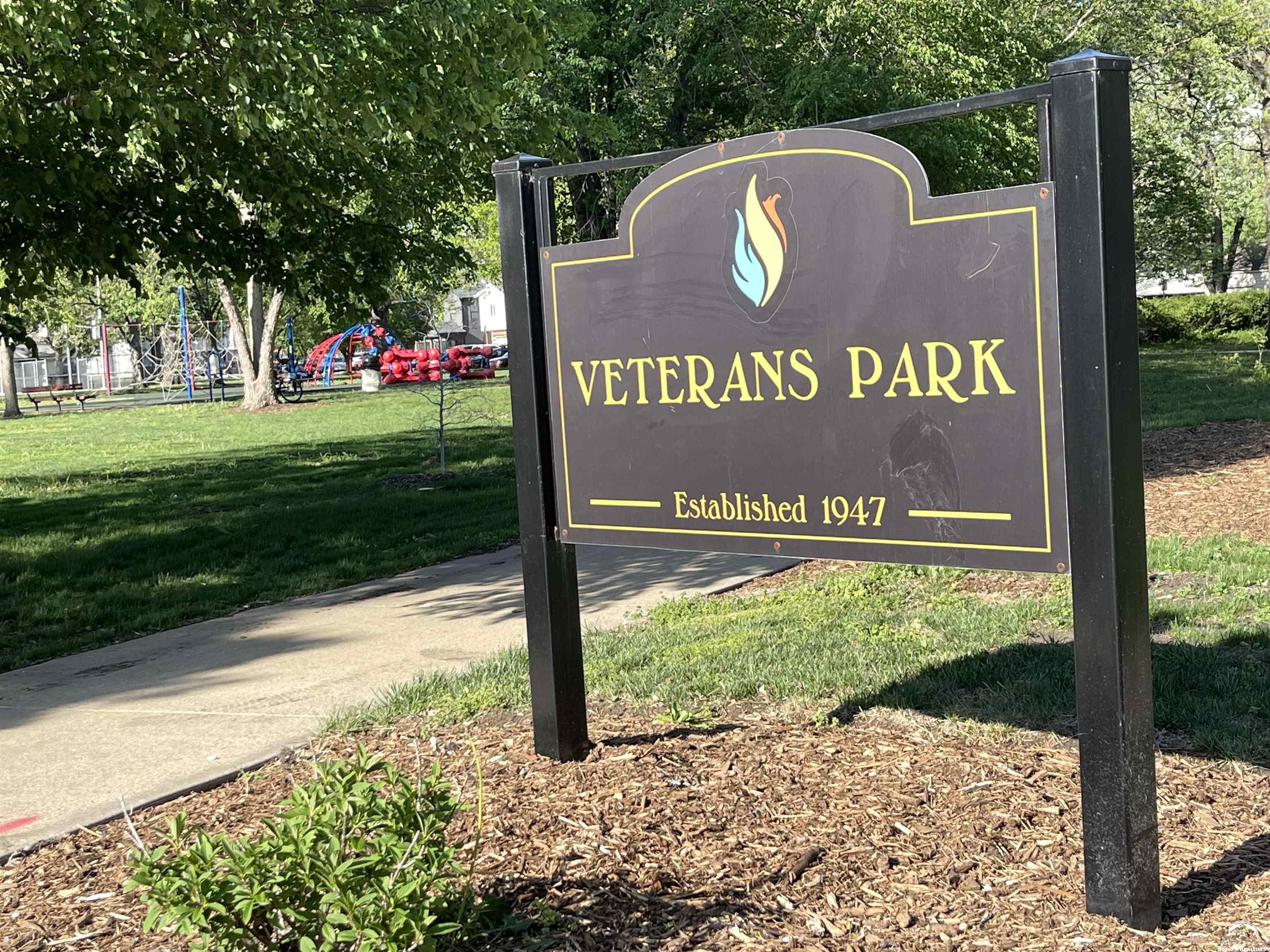 1908 Ohio Street Lawrence, KS 66046 - Photo 12 of 14