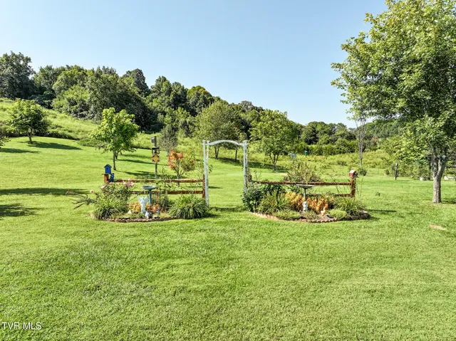 $300,000 | 398 Teague Road, Chuckey, TN 37641