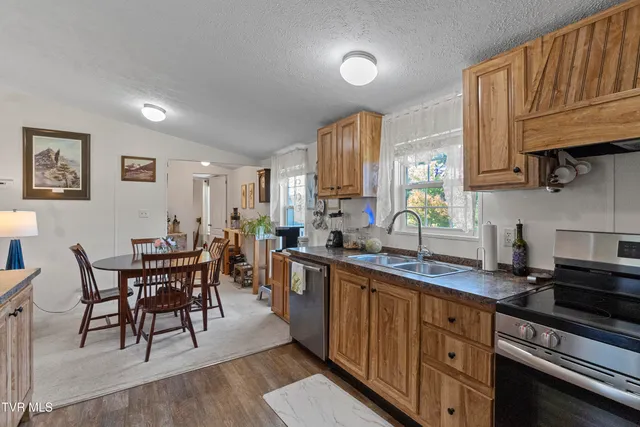 $300,000 | 398 Teague Road, Chuckey, TN 37641