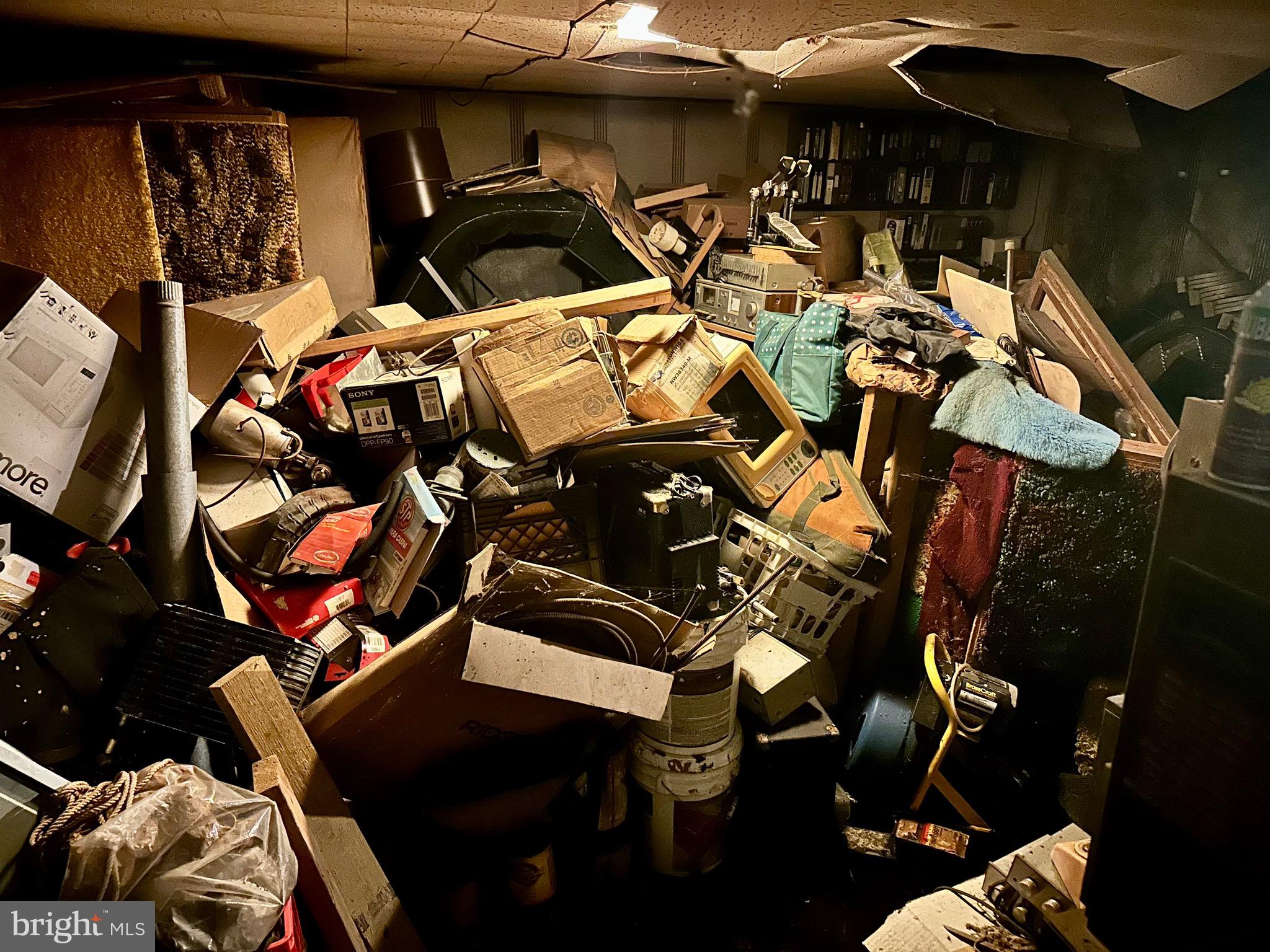 210 Farnham Road Havertown, PA 19083 - Photo 16 of 18