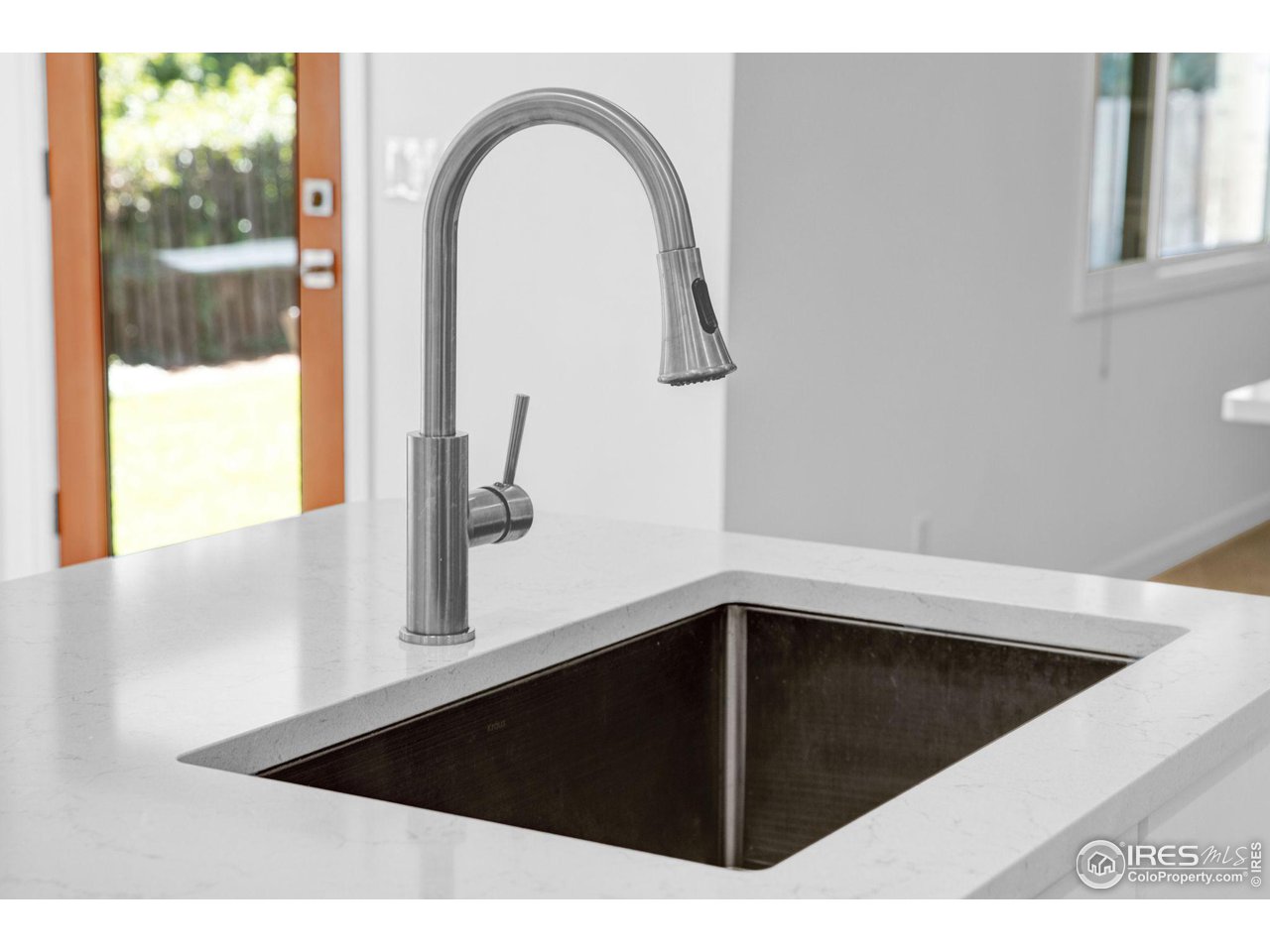 2000 Emerald Drive Longmont, CO 80504 - Photo 13 of 39