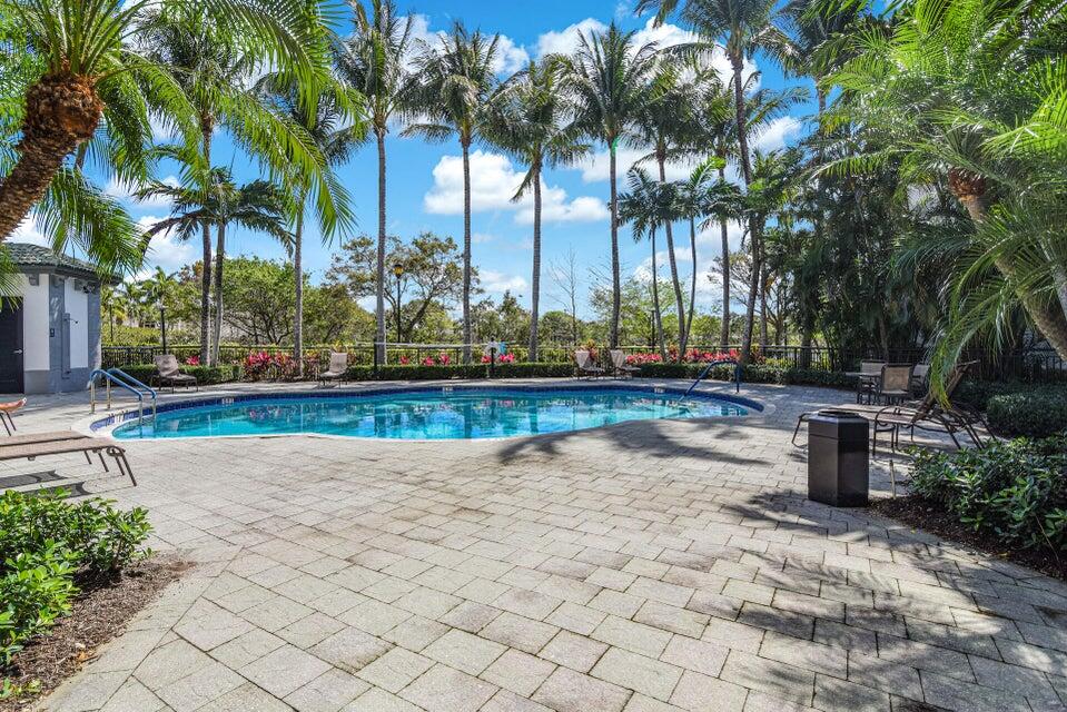 1660 Renaissance Commons Boulevard, Unit 2407 Boynton Beach, FL 33426 - Photo 33 of 55 20240318155156463105000000-o