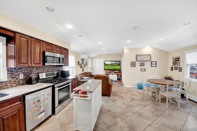 $335,000 | 64 D Edgewater Park, Unit 64D | Edgewater Park