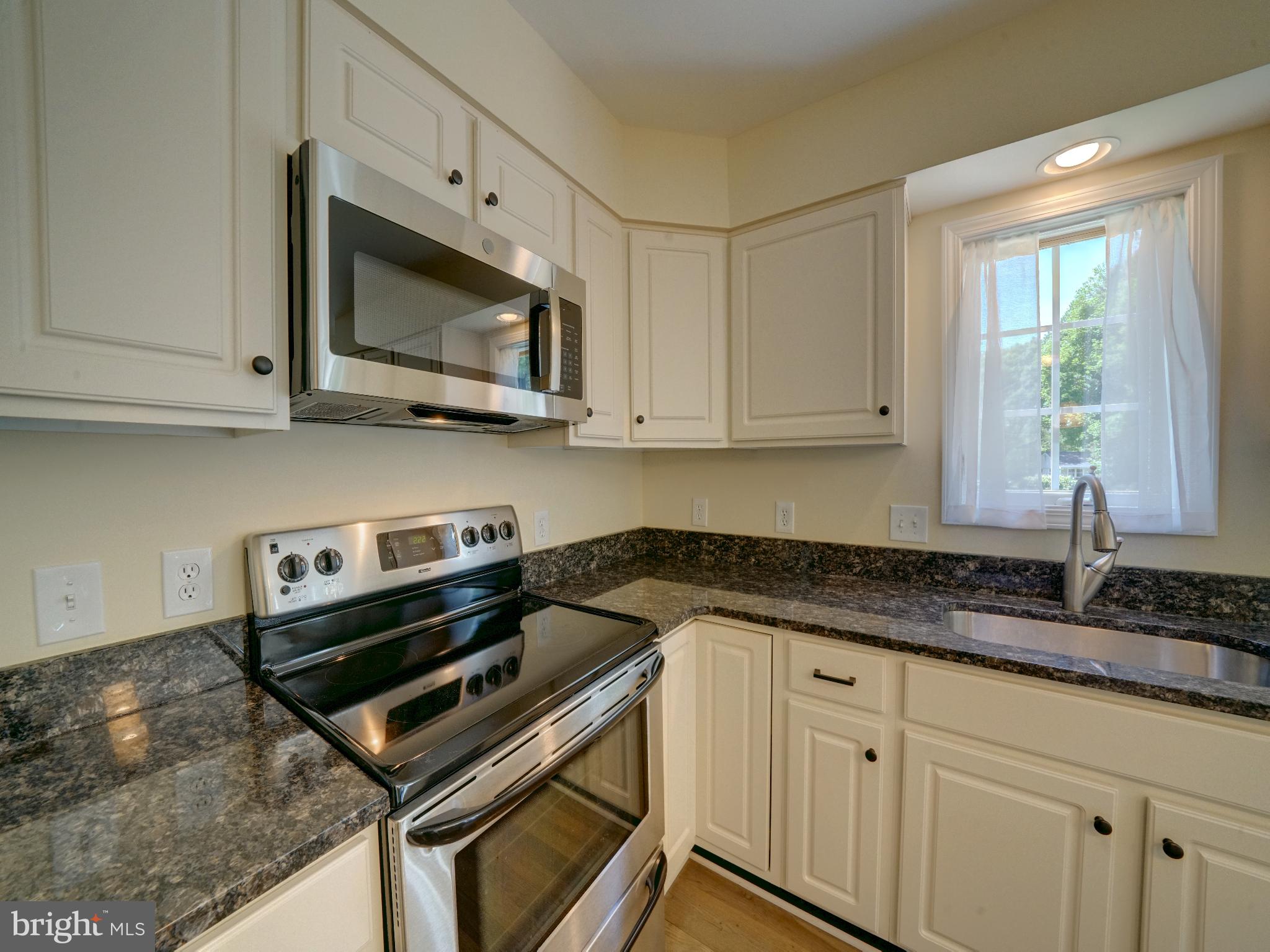 7998 Martown Road Laurel, MD 20723 - Photo 20 of 86