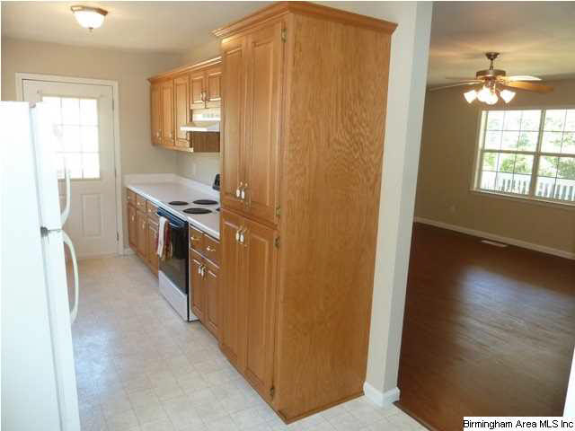 2176 Shannon Oxmoor Road Bessemer, AL 35022 - Photo 14 of 31