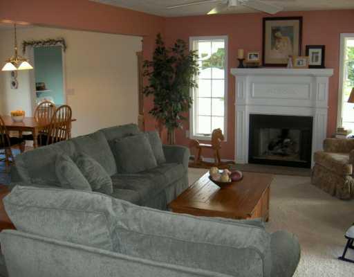 2062 Wood Road Shelocta, PA 15774 - Photo 2 of 8 Living Room.